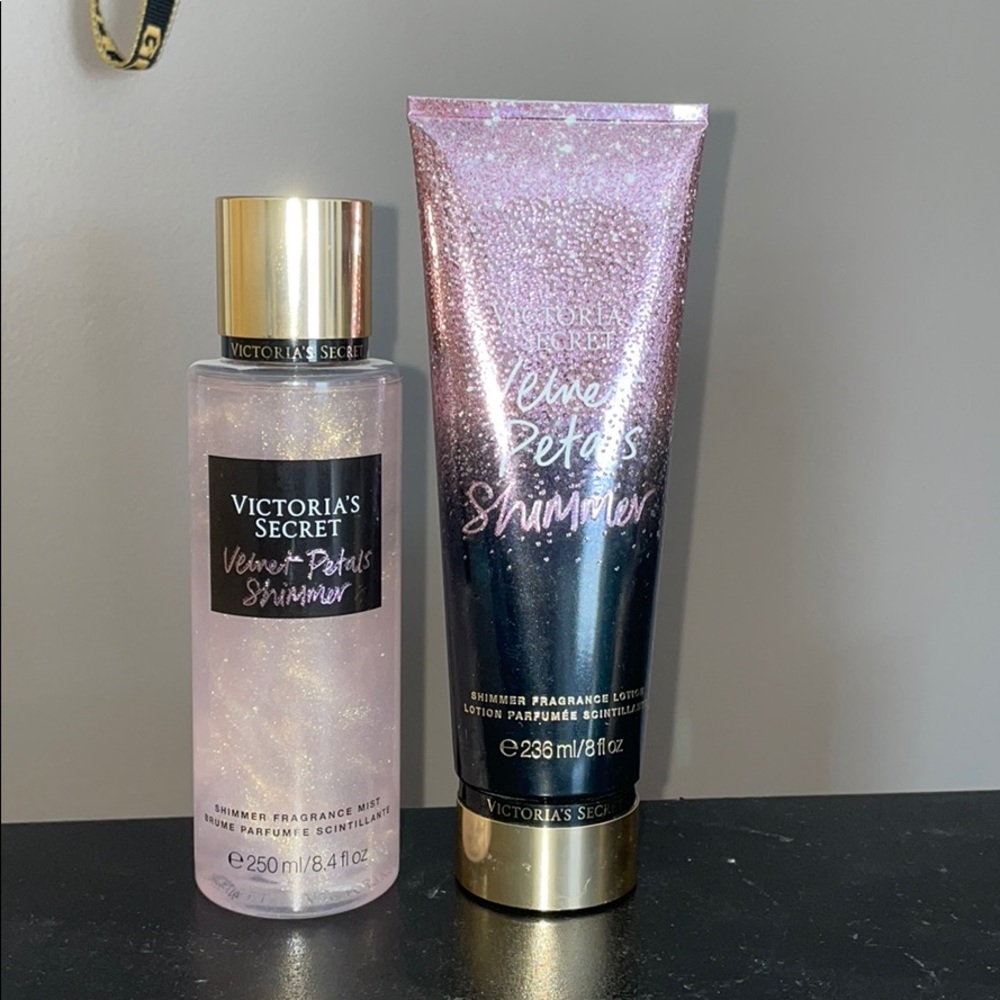 Victoria’s Secret Velvet Petals Shimmer